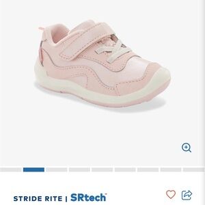 NEW Stride Rite Winslow 2.0 Sneaker